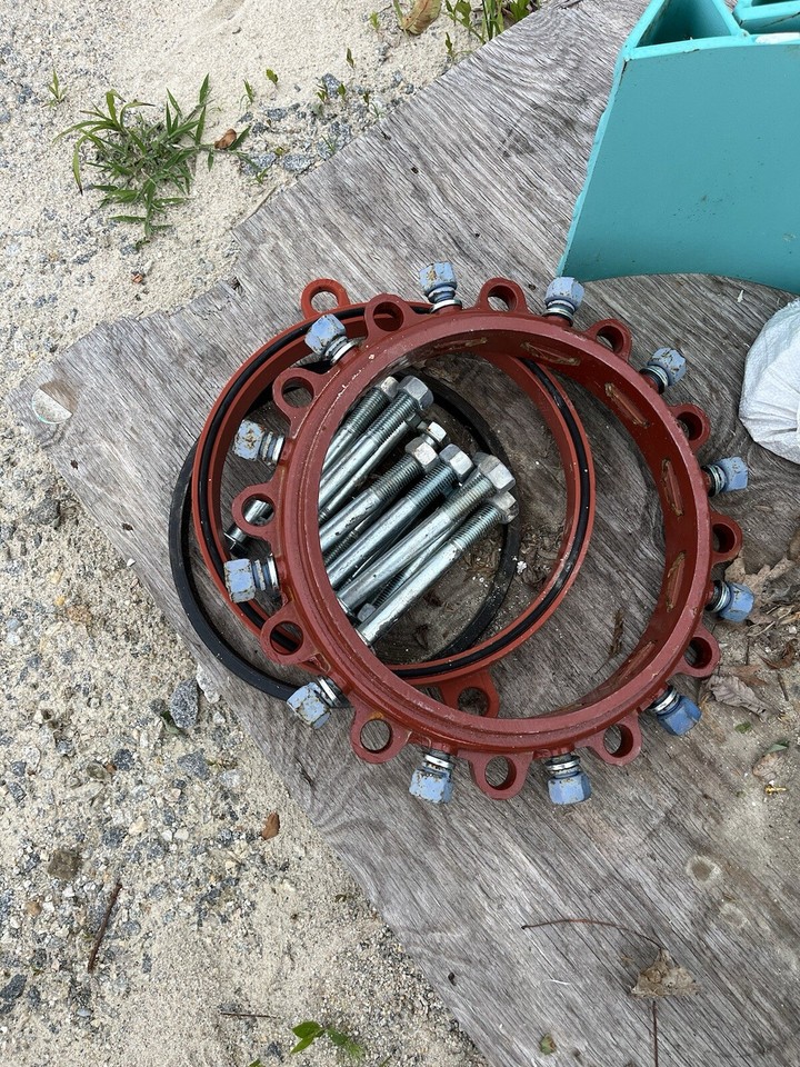 12” EBAA 2112RR USA MEGAFLANGE Restraining Adapter Ductile Iron Pipe