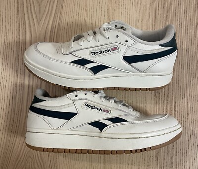 Women s Reebok Club C Double Revenge Shoes Size W9 White w Forrest Green Stripe 