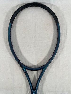 Wilson Ultra 100L V4 (paint chip) Tennis Racquet Grip Size 4_1/4 