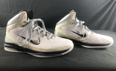 Nike Air Max Hyped White / Black / Metallic Silver Men s Size 9.5
