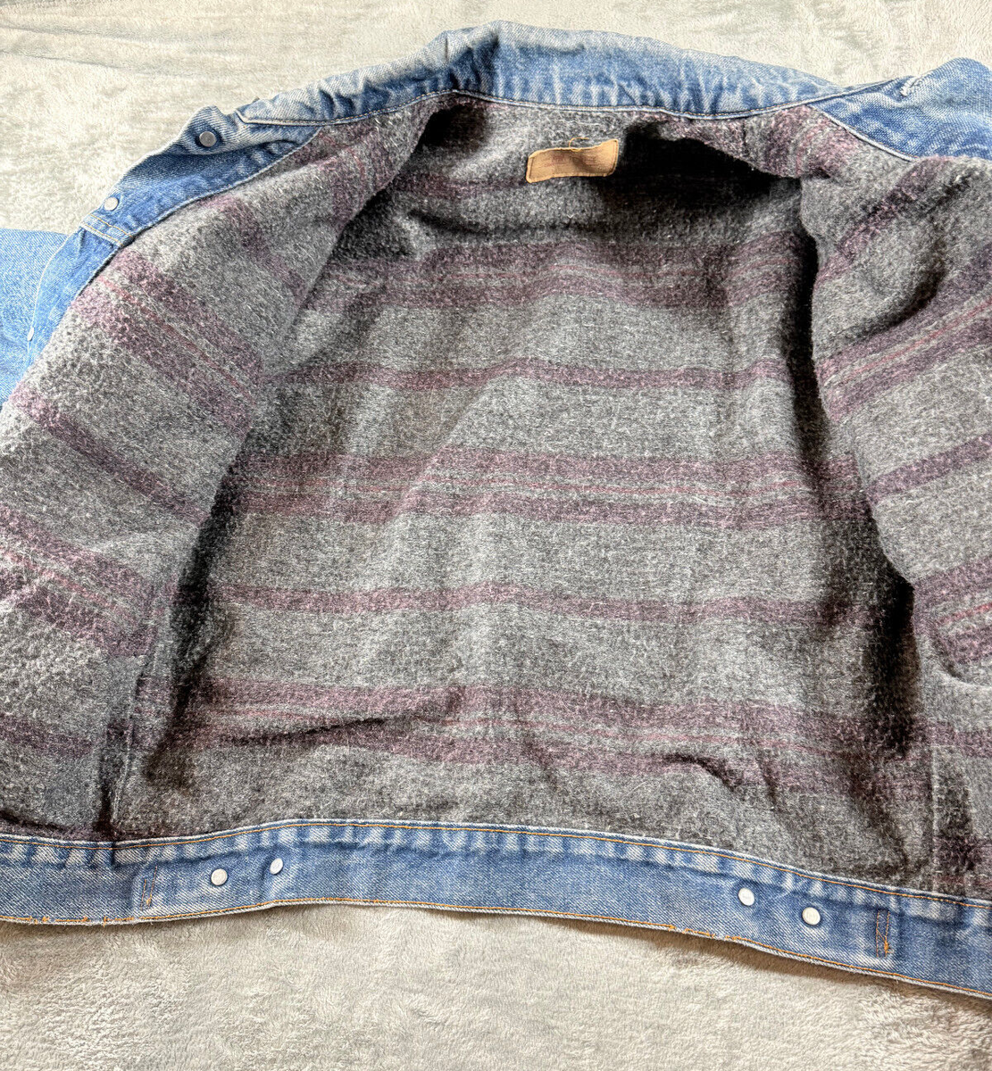 Vintage 70'S Levis 70505-0317 Troy Blanket Lined Blue Denim Vintage 70'S Levis 70505-0317 Troy Blanket Lined Blue Denim