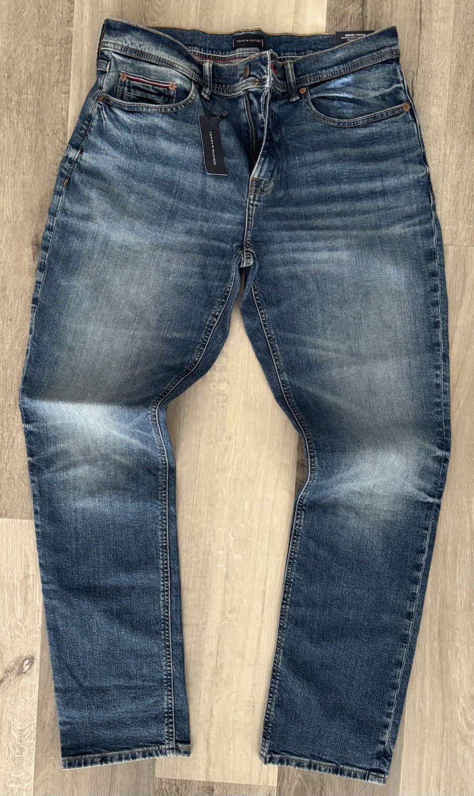 Tommy Hilfiger Straight Leg Jeans Men Size 36 X 30 Blue Distressed Wash Stretch thumbnail 17