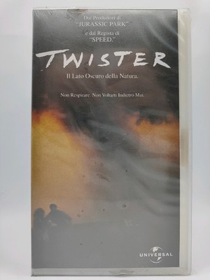 Twister VHS Jan De Bont 1996 Helen Hunt Bill Paxton Jami Gertz Cary Elwes Kahn