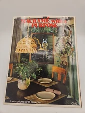 Macrame with a Purpose 15 Project Instructions by Gaylemot Publishing VG 1977 B1