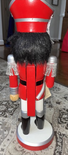 Nutcracker Soldiers Christmas Decor Limited Edition 2009 - Picture 2 of 2