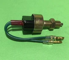 1 Brake Light Switch Fits Datsun Nissan 1200 240Z 260Z 280Z 510 411 520 521 620