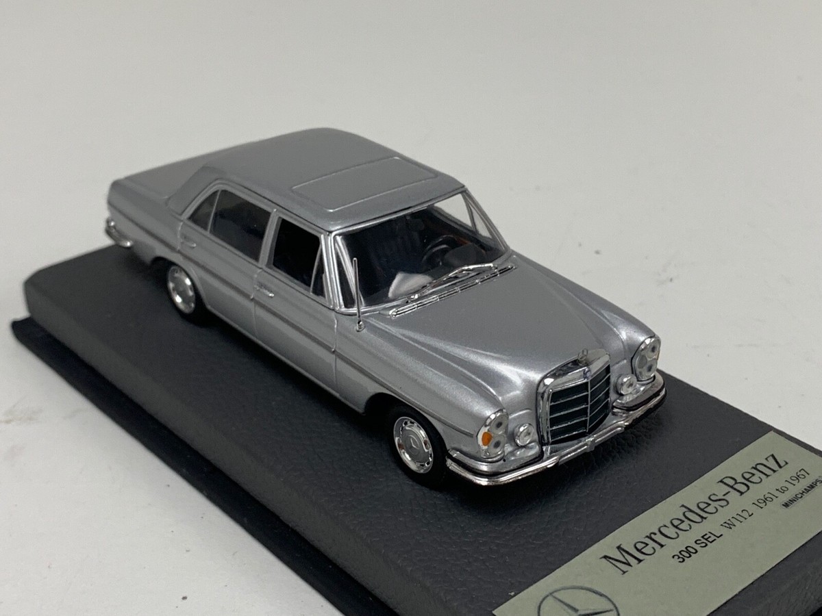 1/43 Minichamps Mercedes 300 SEL W112 1961 in Silver on Leather