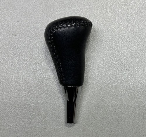 Acura MDX Gear Shift Knob OEM - Picture 3 of 11