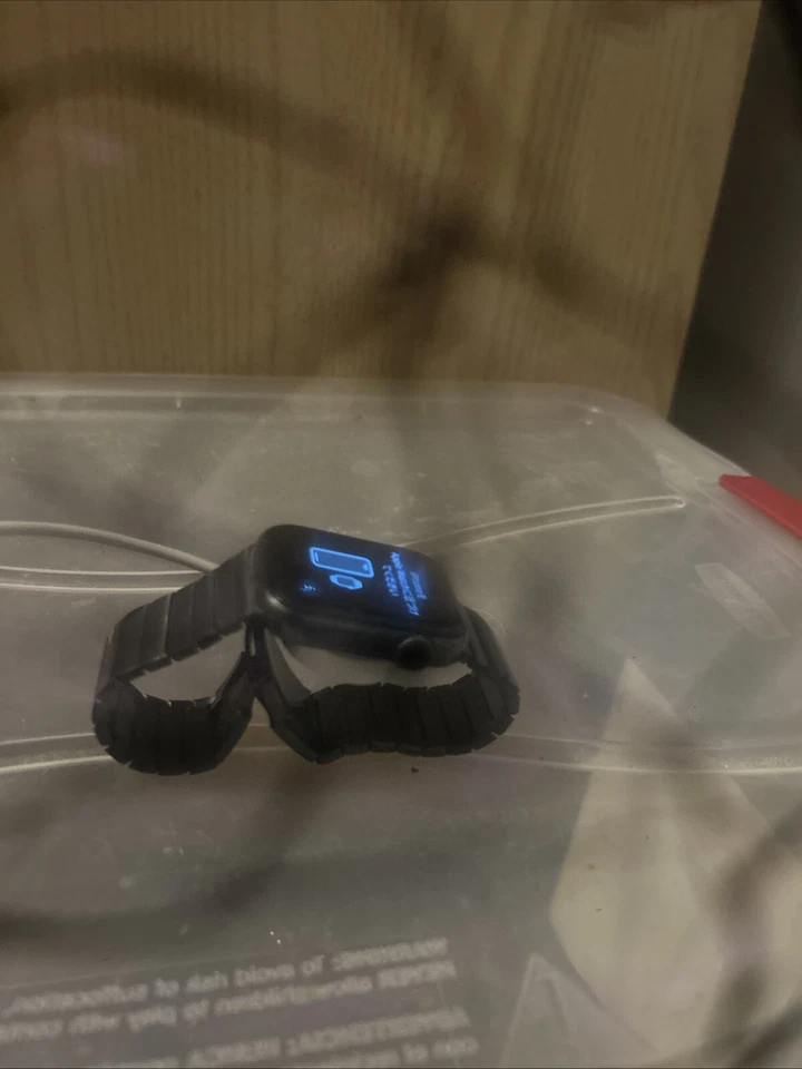 男士 Apple Watch 黑色腕带 — 第 4/4 张图片