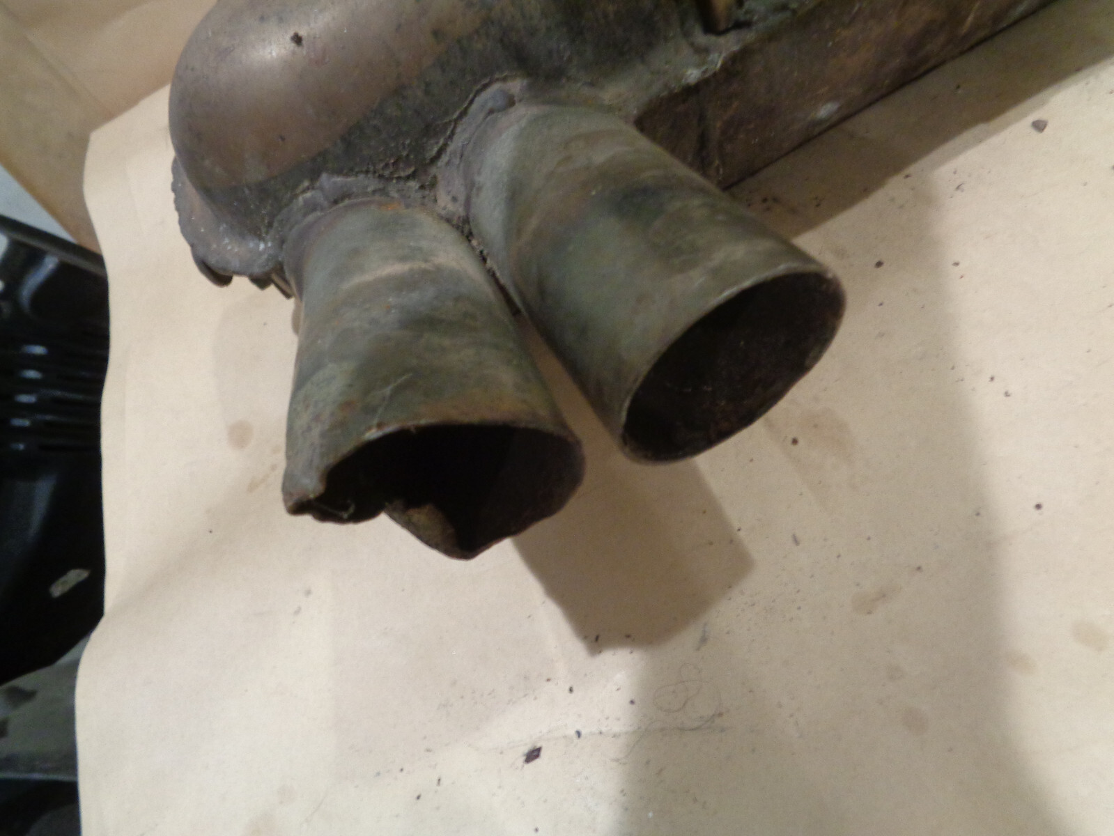 Ferrari 308 2 Valve , Mondial 2V -  Exhaust Muffler -  USED - Part # 111901