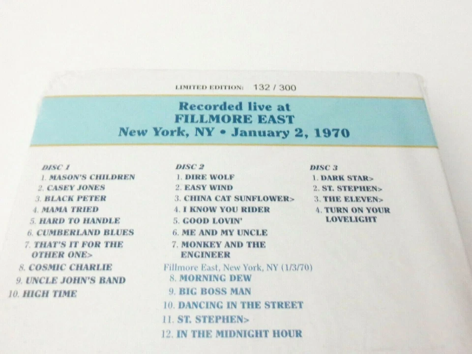 Grateful Dead Dave's Picks 30 Vol Thirty Fillmore East New York 1970 1/2/70 3 CD - Image 4 of 4