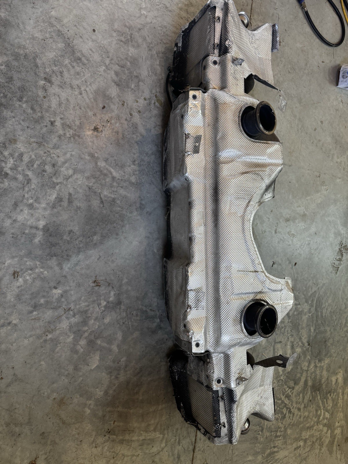Lamborghini Gallardo 2012 Heat shield