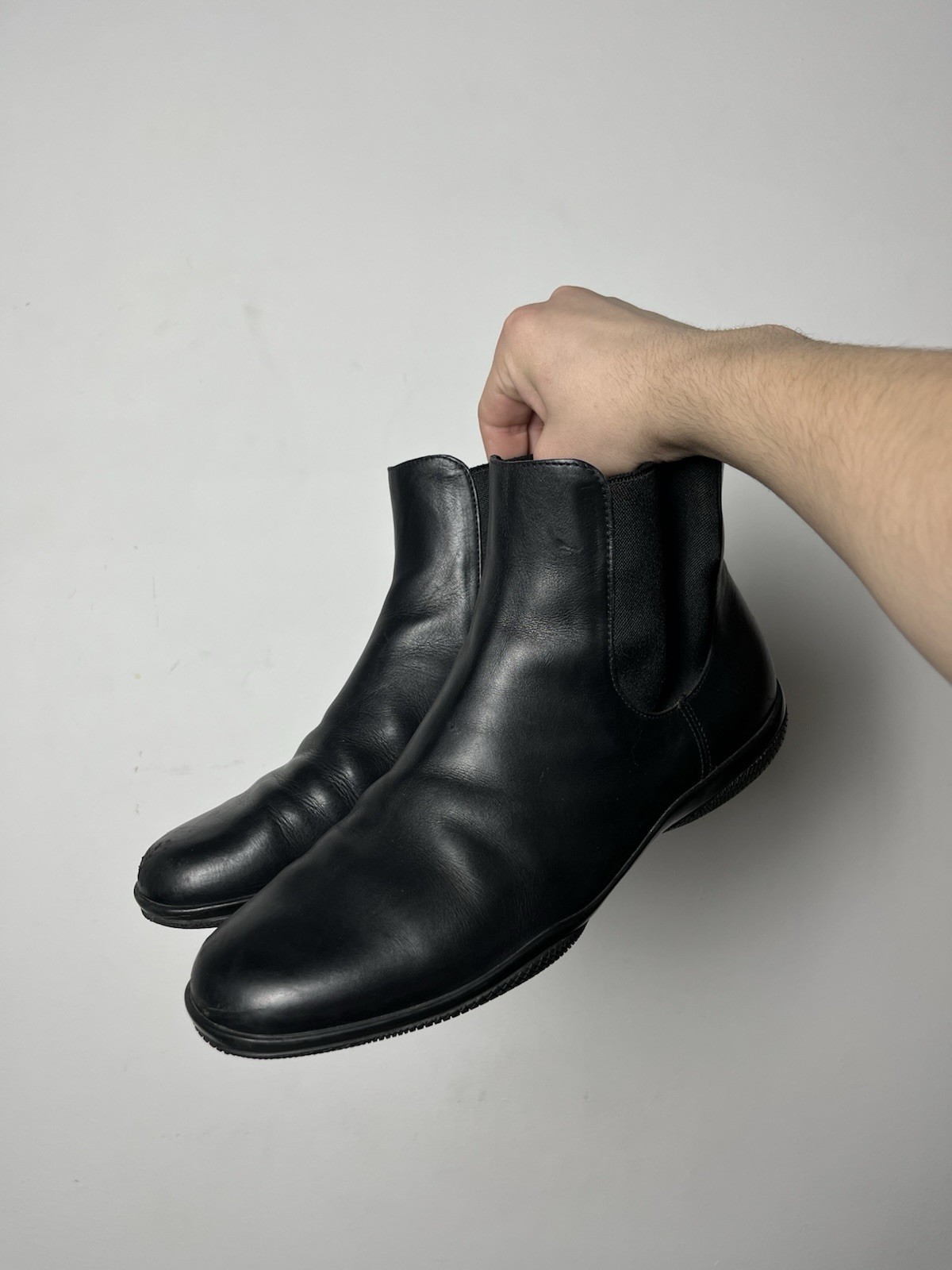 🔥00'S Prada Red Tab Vintage Leather Chelsea Ankle Boots