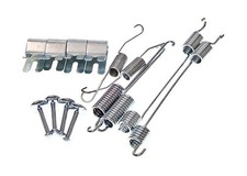 ZUBEHÖRSATZ, BREMSBACKEN HINTERACHSE FÜR FORD FOCUS III - MAXGEAR 27-1213