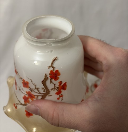 Set of 2 Vintage Light Shade Cherry Blossom Ruffled Replacement Globes 2" Fitter - Bild 4 von 9