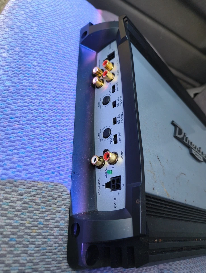 Directed 4 Channel Class A/B Amplifier 250/4 Multi-Configurable Bridgeable - Image 2 of 4