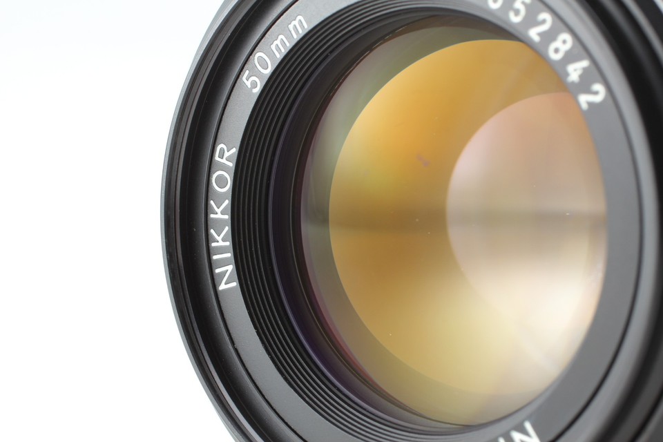 Objectif Nikon Ai-s Nikkor 50mm F/1.8 Pancake - MF - Monture F - État Mint