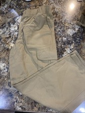 The Children  s Place Boys Cargo Pants NWT Size 8 Husky