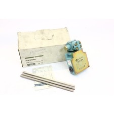 Telemecanique 068194 XCK MR54D1 interrupteur de proximité Open box (B58)