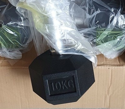 2 x 10kg Cast Iron & Rubber Hex Dumbbells - Men's Health ...