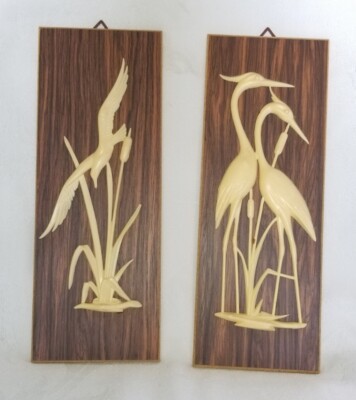 Set Of 2 Vintage Busch Gardens Souvenir Cranes And Seagull Wall Plaques 