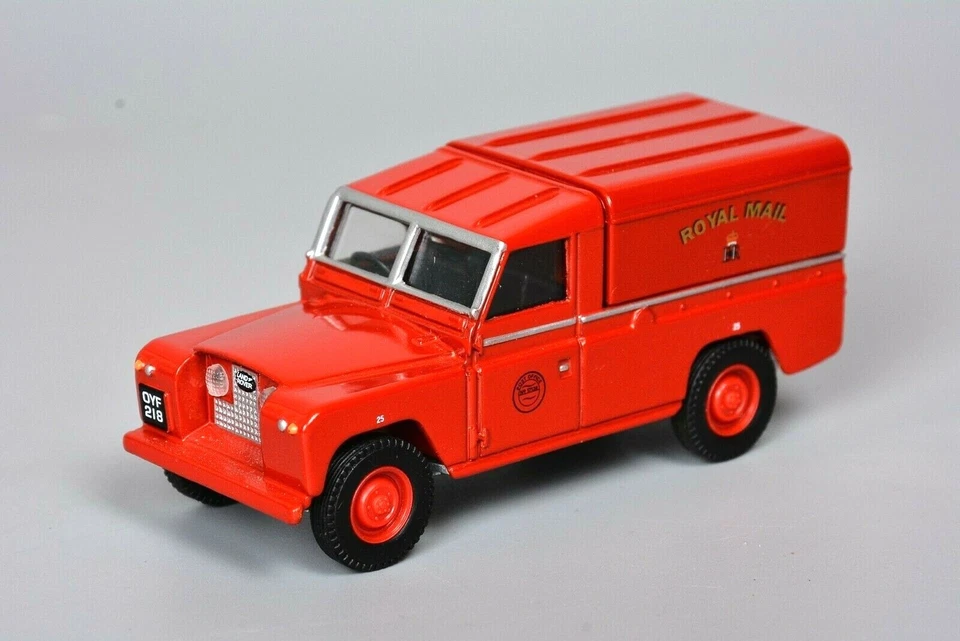 Corgi 07401 Royal Mail Land Rover LWB Pick-Up - Image 3 of 4