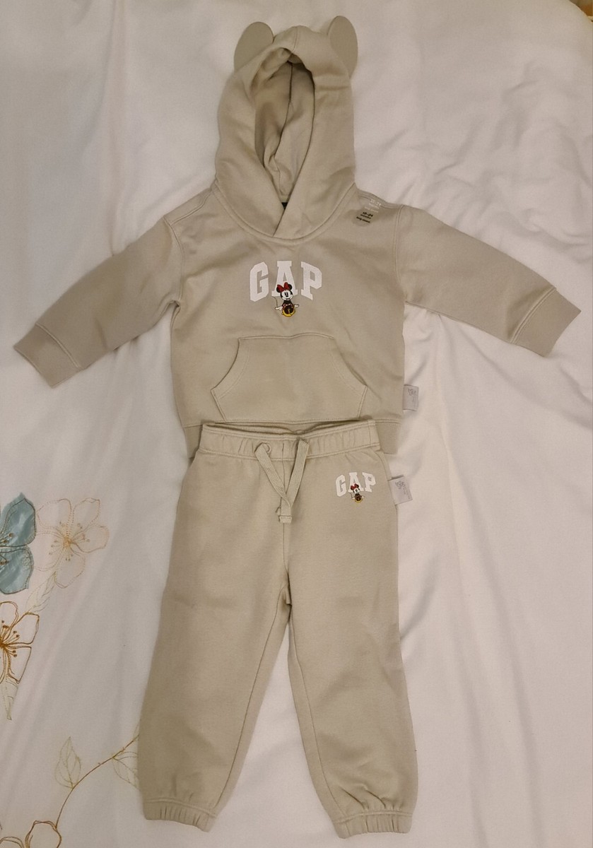 gap minnie sweatshirt