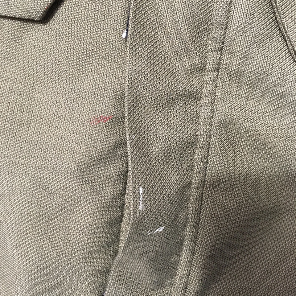 Champion 3 in 1 Systems olive Jacket with Hood Mens Size medium ZIPPER ISSUE. - Image 3 of 4