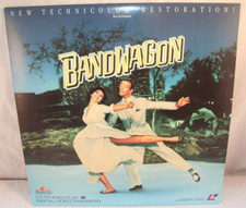 Laserdisc a  The Band Wagon  Fred Astaire Cyd Charisse Oscar Levant Restored