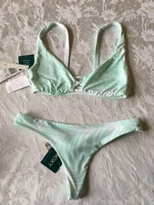 NWT Roxy bikini set, top size S, mini coverage bottoms not reversible size M