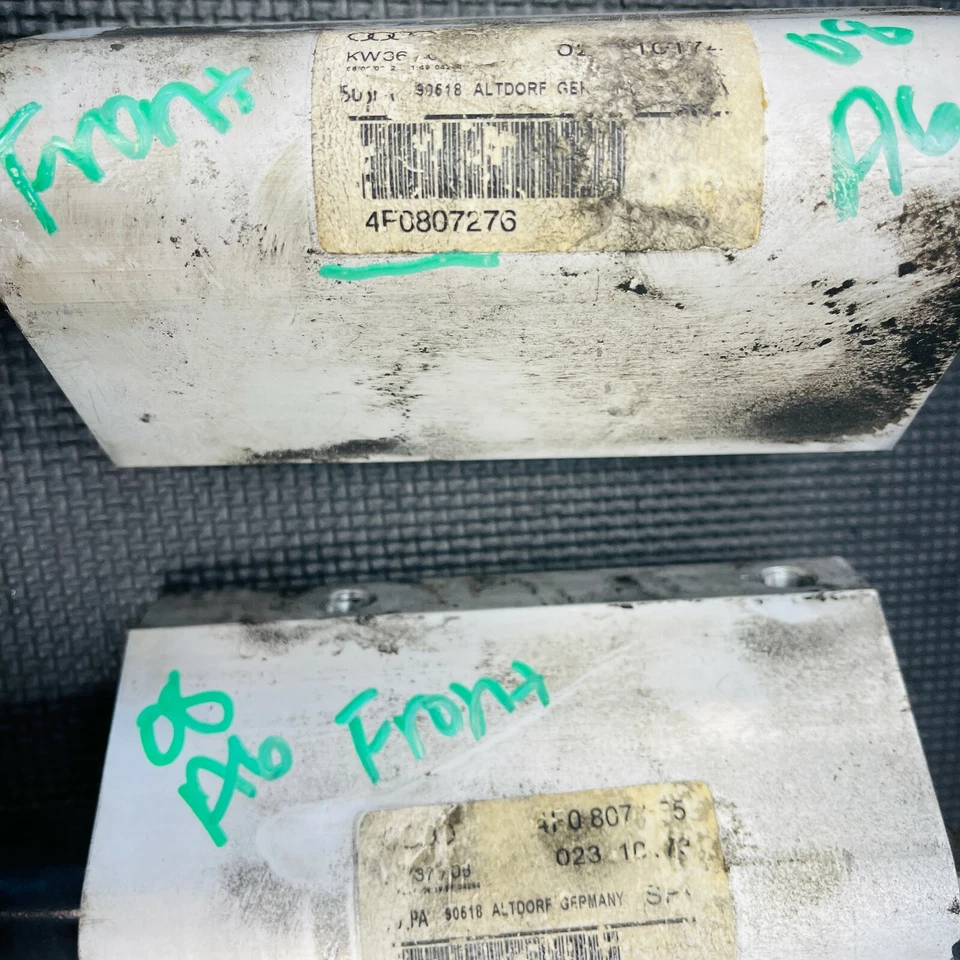 05-11 Par de amortiguadores de energía para parachoques delantero izquierdo y derecho Audi A6 Quattro OEM Foto 4 de 4