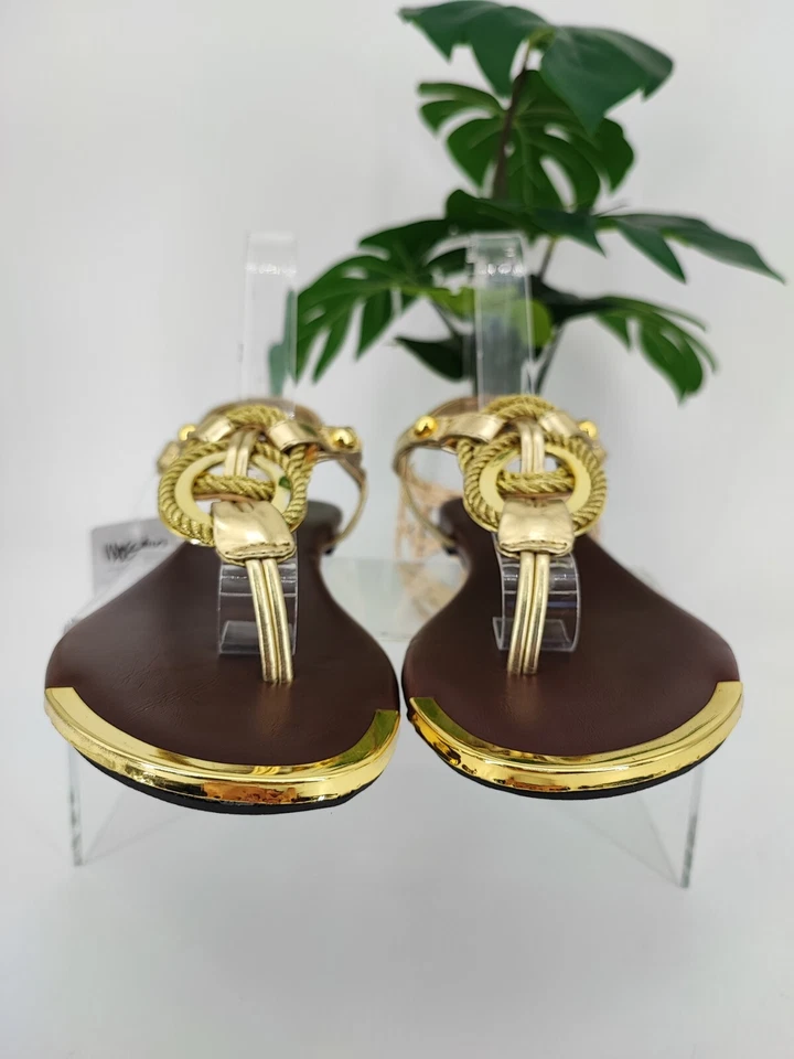 Mossimo Women's Gabriela Thong Toe Gold Jeweled Sandals Size 8US - Image 2 of 4