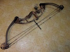 Hoyt USA Alphatec  Carbonite Compound Bow RH