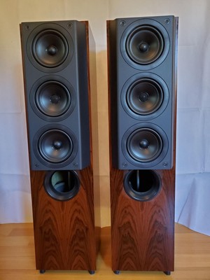 KEF Reference 105/3 Audiophile Speakers ROSEWOOD w/KEF KUBE 200 Room Equaliser
