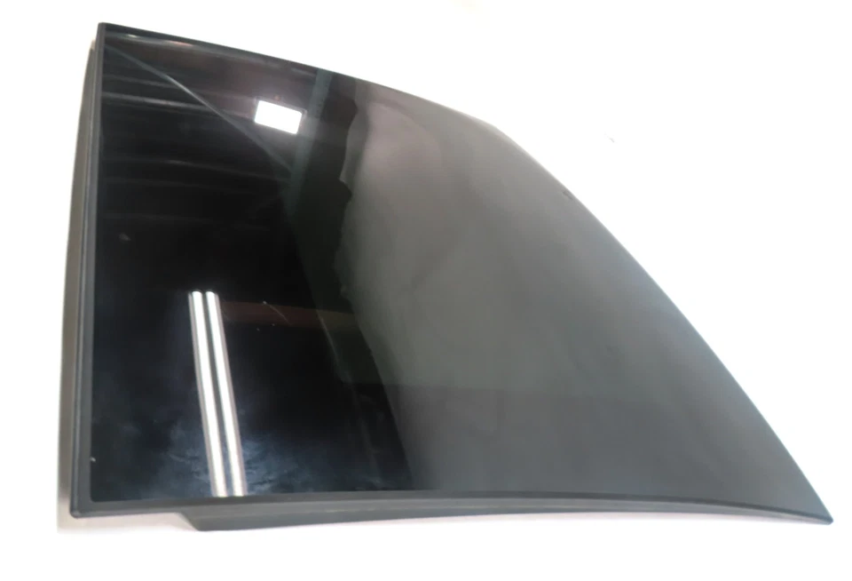 2015-2018 奥迪 A3 S3 RS3 (8V) SEDAN SUNROOF 太阳房玻璃窗 — 第 3/4 张图片