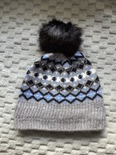 Vera Bradley Beanie NWT Gray Blue Black Adult...