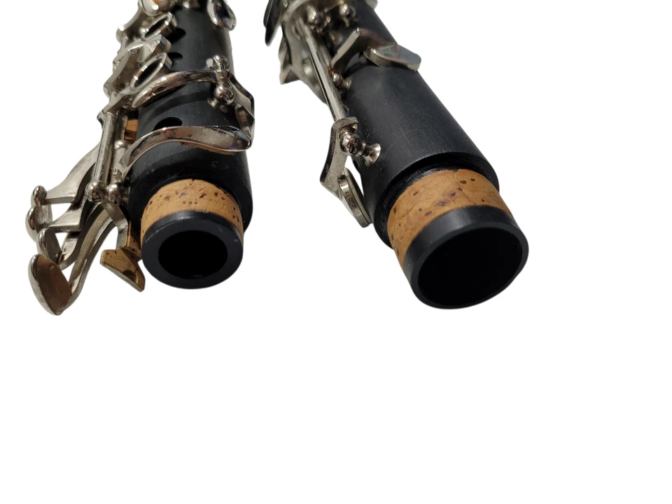 Clarinete compuesto Jean Paul con boquilla y estuche acolchado original Foto 4 de 4