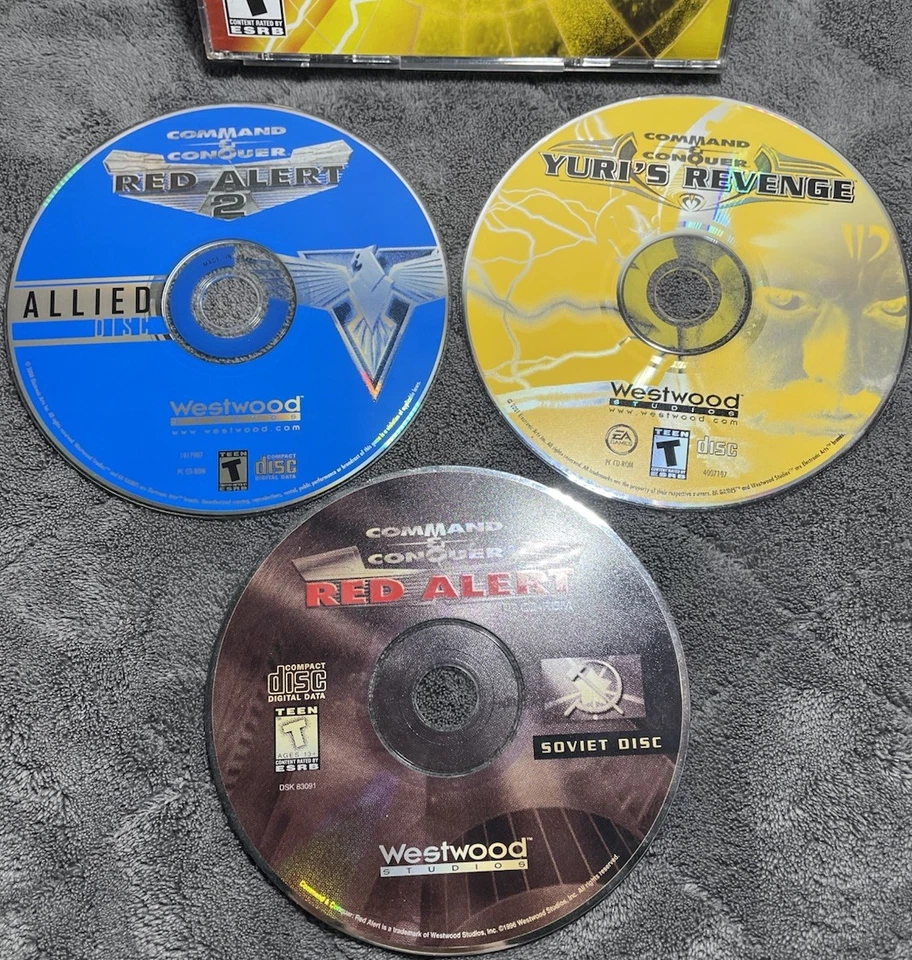 Command & Conquer Red Strike PC Game ROM 3-Disc Set Vintage Video Game - Image 3 of 4