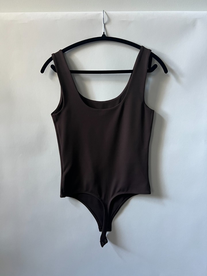 Express Body Contour 4-Piece Bodysuit Set – Black/Brown/White, Size ...
