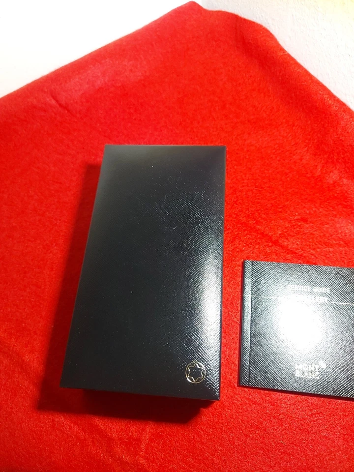 Montblanc Mens Accessories Contemporary Collection Key Ring Steel Chain 105881 - Immagine 3 di 4