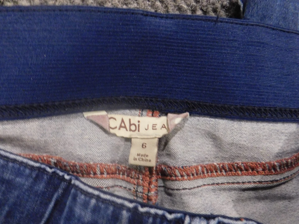 Cabi Womens Jeans 6 blue straight denim pull on zip stretch - Image 2 of 4
