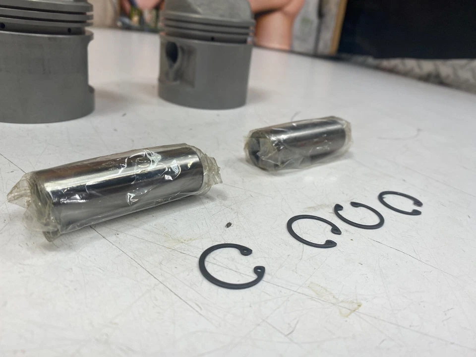 Conjunto de pistões Harley Sportster 1000 V-Twin réplica 1000cc tamanho padrão 11-0208 - Imagem 4 de 4