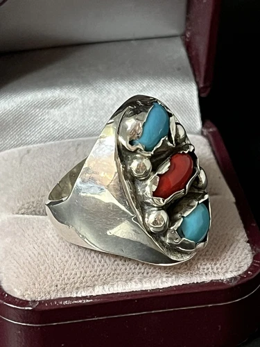 Vtg, 30g sterling silver southwestern coral and turquoise men’s ring size 10.25