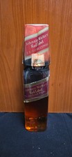 Johnnie Walker Red Label Old Scotch Whisky Vintage con bicchiere