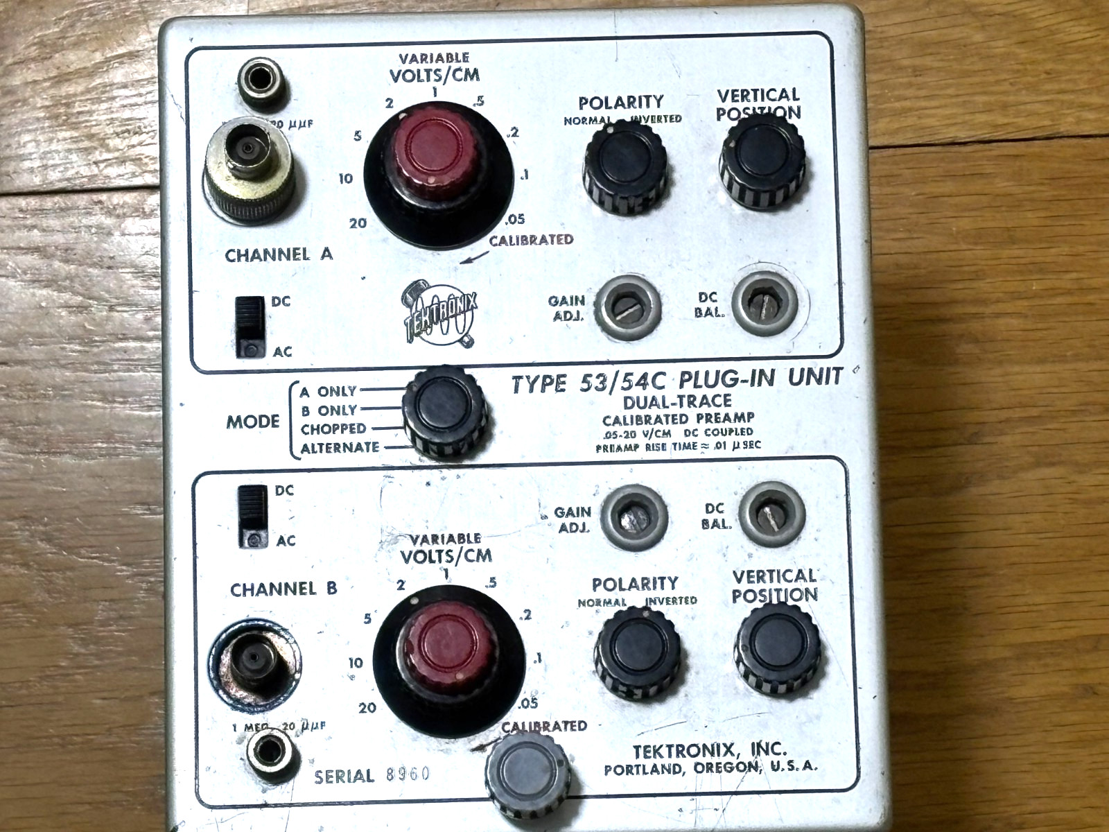 Tektronix Type 53/54C Plug-in Unit Dual-Trace Preamp