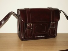 Borsa a tracolla Dr. Martens Vegan in pelle borsa Oxford rosso ciliegia sfregamento 11" 44