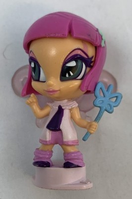 Winx Club Mini Puppe Lockette Pixie Medaillon Bloom Mattel Figur Zubehör 2005