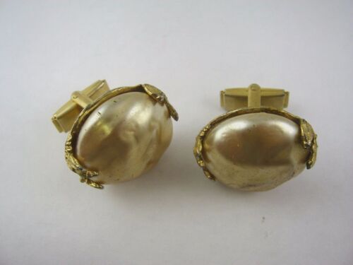 Interesting Chunky Faux Pearl Large Cufflinks Jewelry - Picture 1 of 5