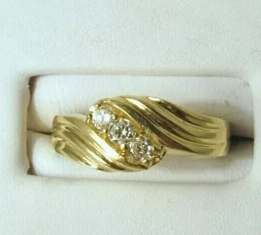 Pretty Wedding Band Ring Round Cut Simulated Diamond In 14k Yellow Gold Plated-image