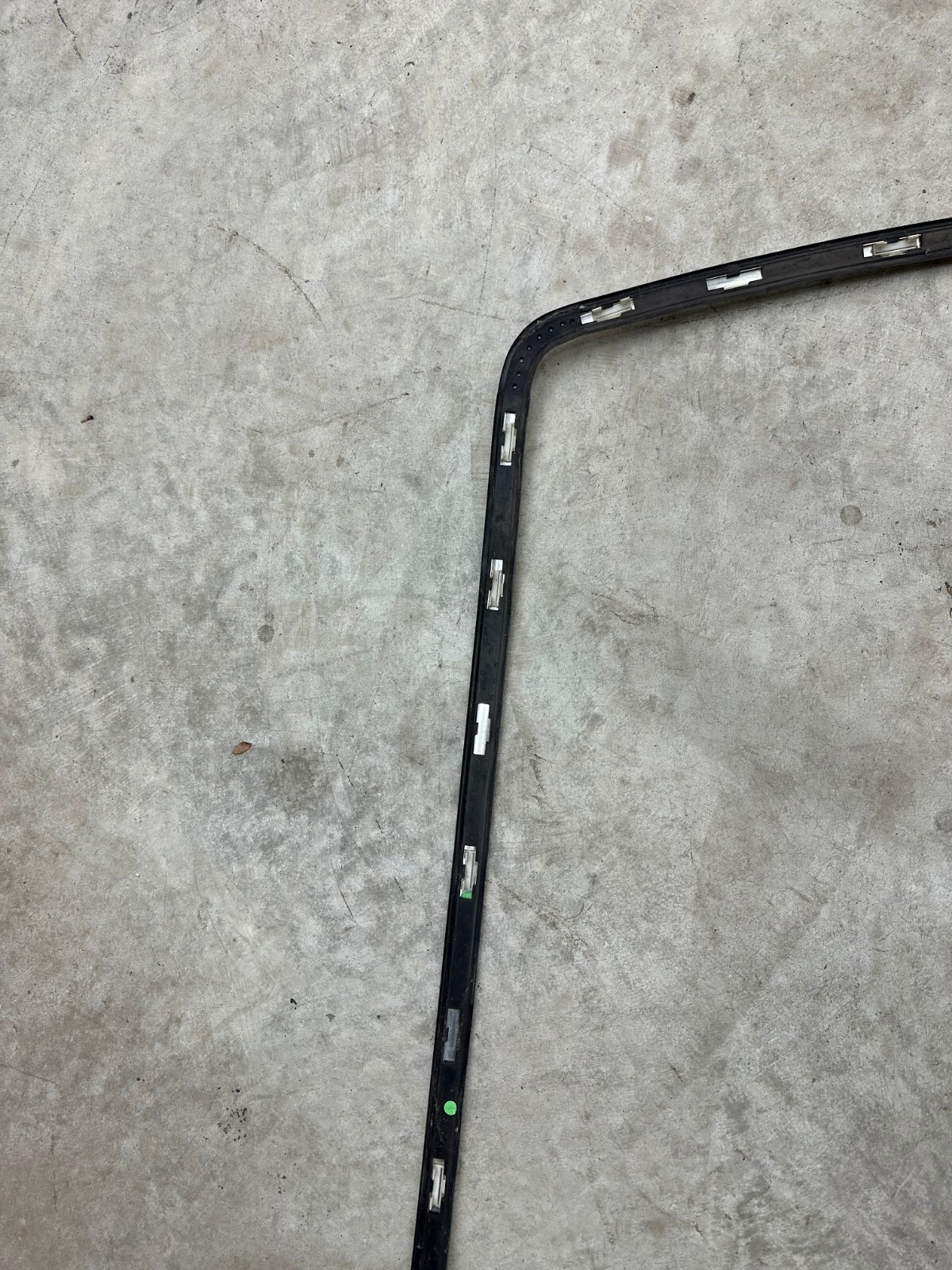 Rolls Royce Silver Seraph Rear Windshield Window Trim Chrome